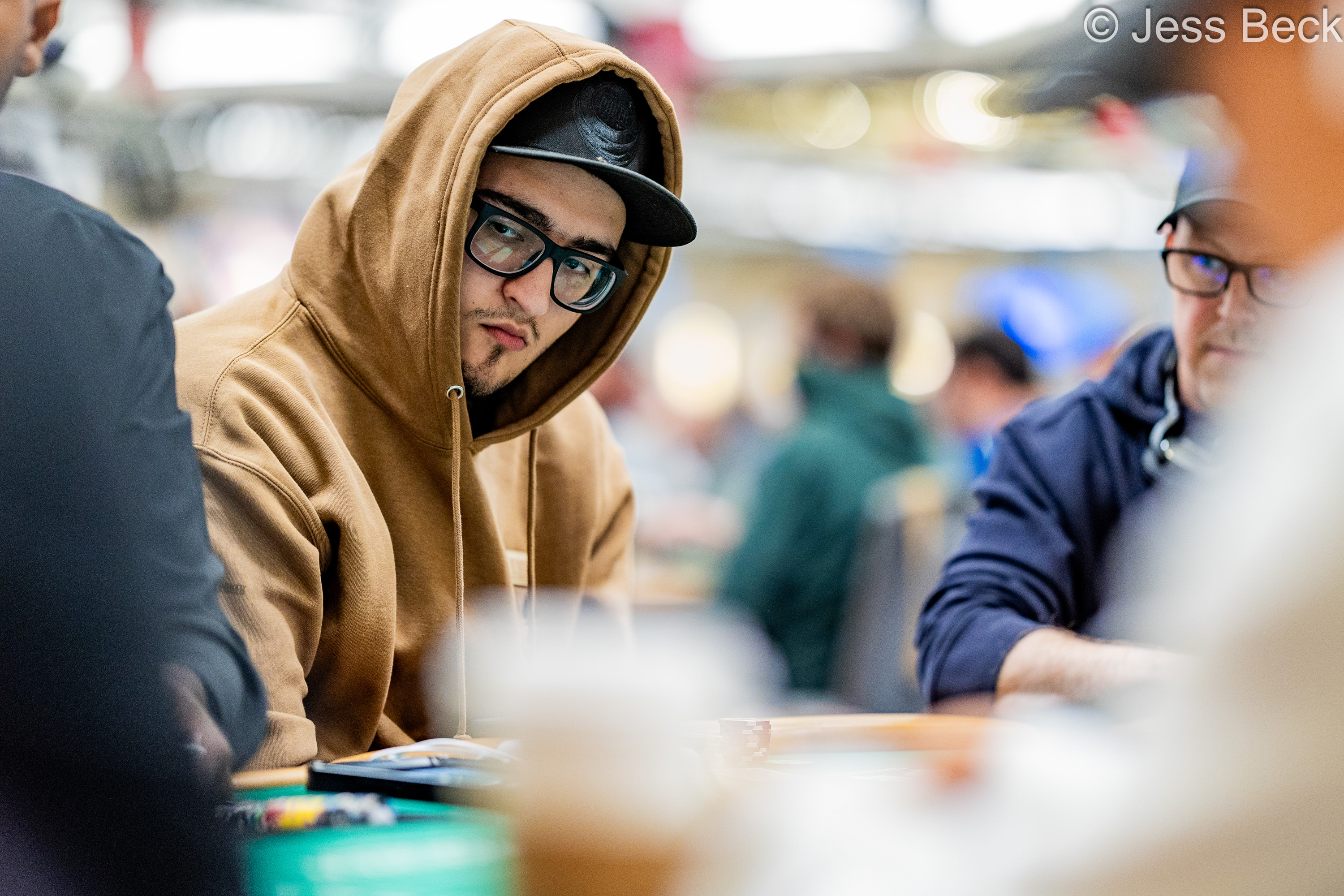 贵宾厅 - 世锦赛新星闪耀！保罗·米兹拉奇在WSOP主赛事中斩获巨额筹码 - 完美百家乐